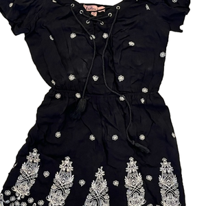 Endless Love Black & White Off the Shoulder Romper Sz M